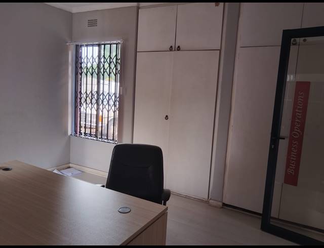 5 BEDROOM HOUSE FOR SALE IN BIRCHLEIGH NORTH